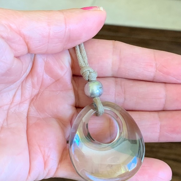 J.jill Smokey glass circle pendant necklace - Picture 4 of 11